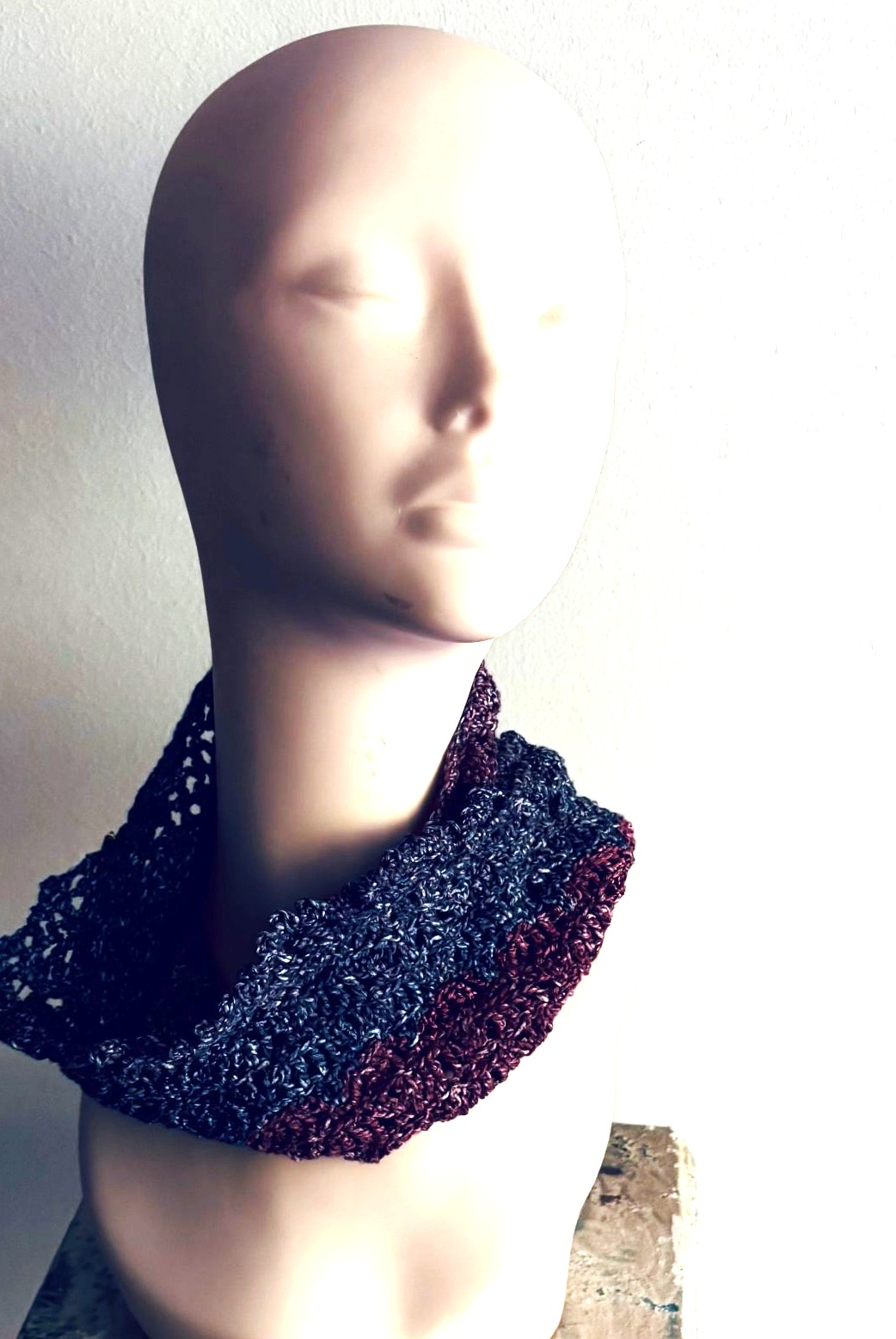 CUELLO DE SEDA TEJIDO A MANO DISEÑO EXCLUSIVO - 1