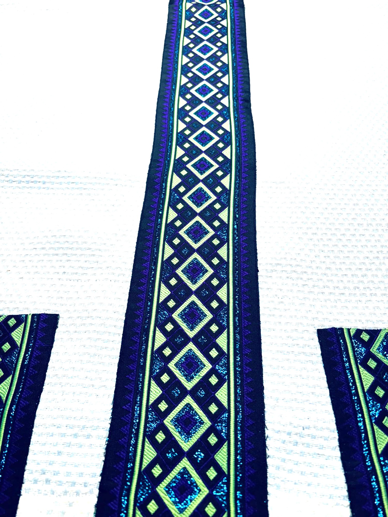 CAMINO DE MESA HECHO A MANO DISEÑO EXCLUSIVO - 3