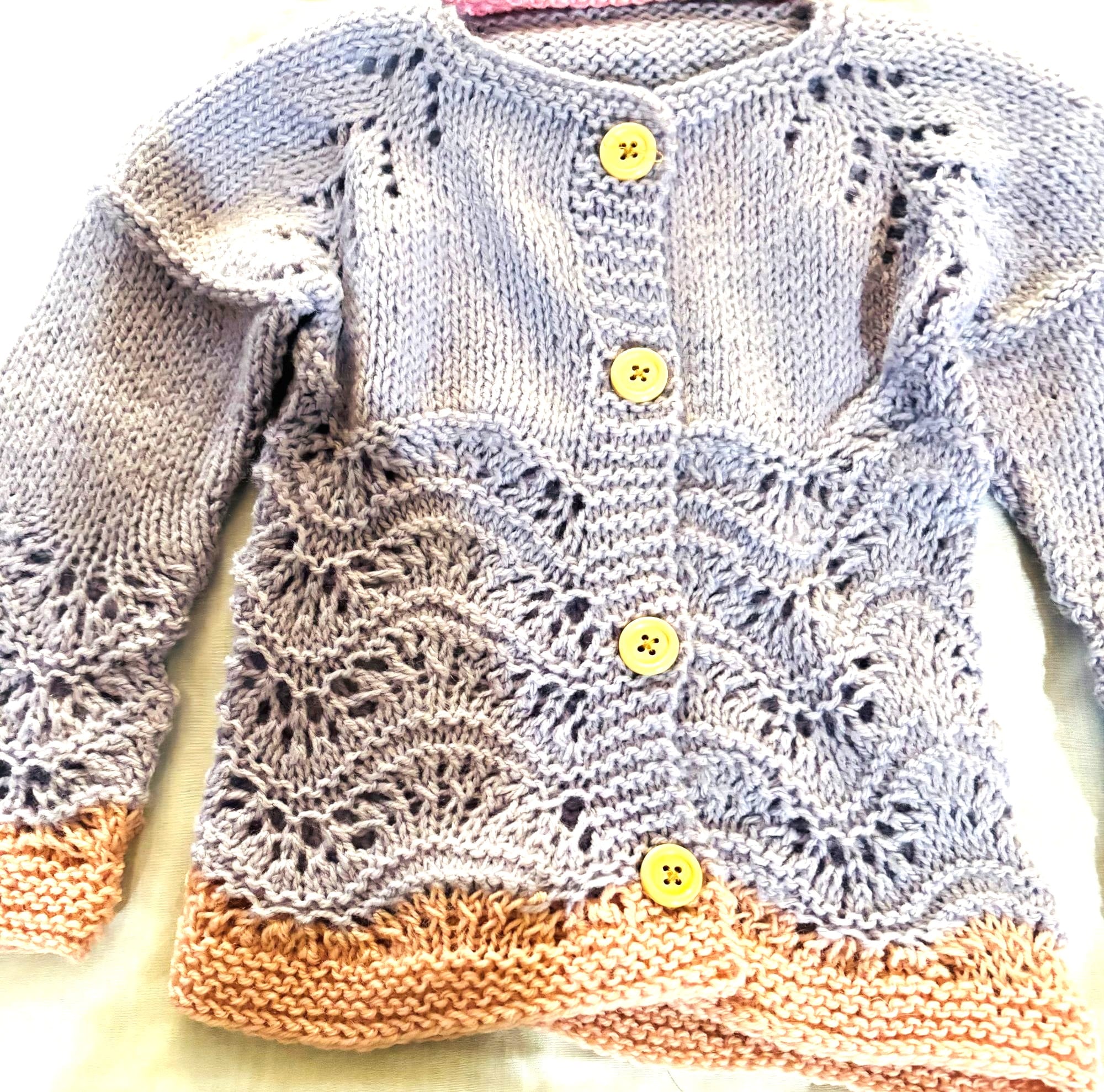 CONJUNTO BEBE HECHO A MANO DISEÑO EXCLUSIVO - 2
