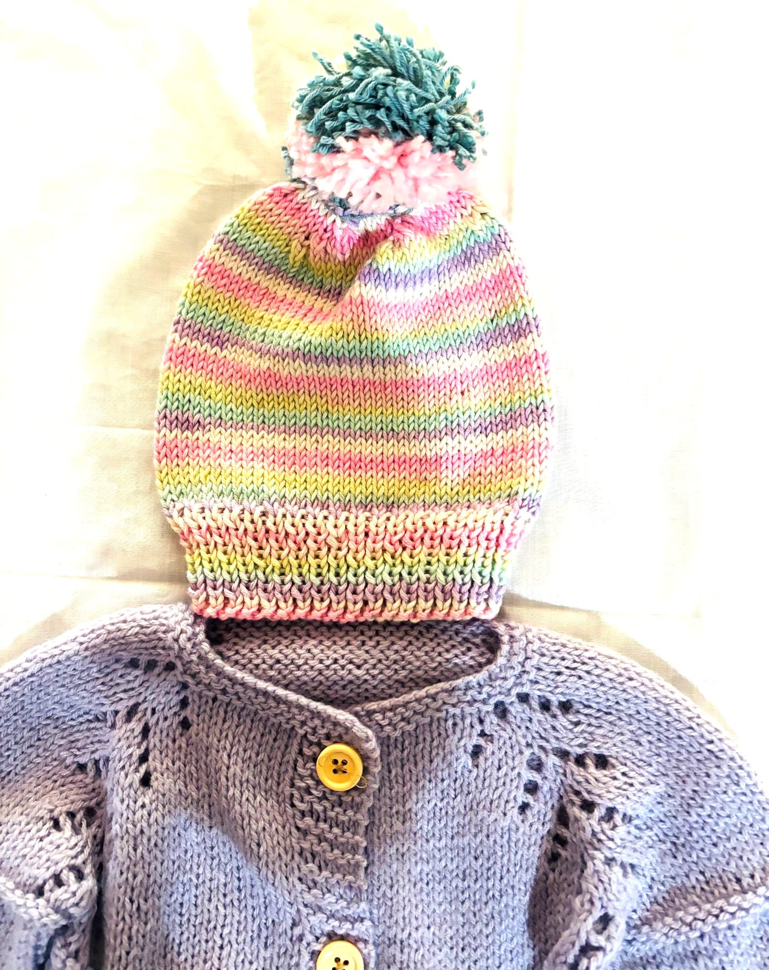 CONJUNTO BEBE HECHO A MANO DISEÑO EXCLUSIVO - 3