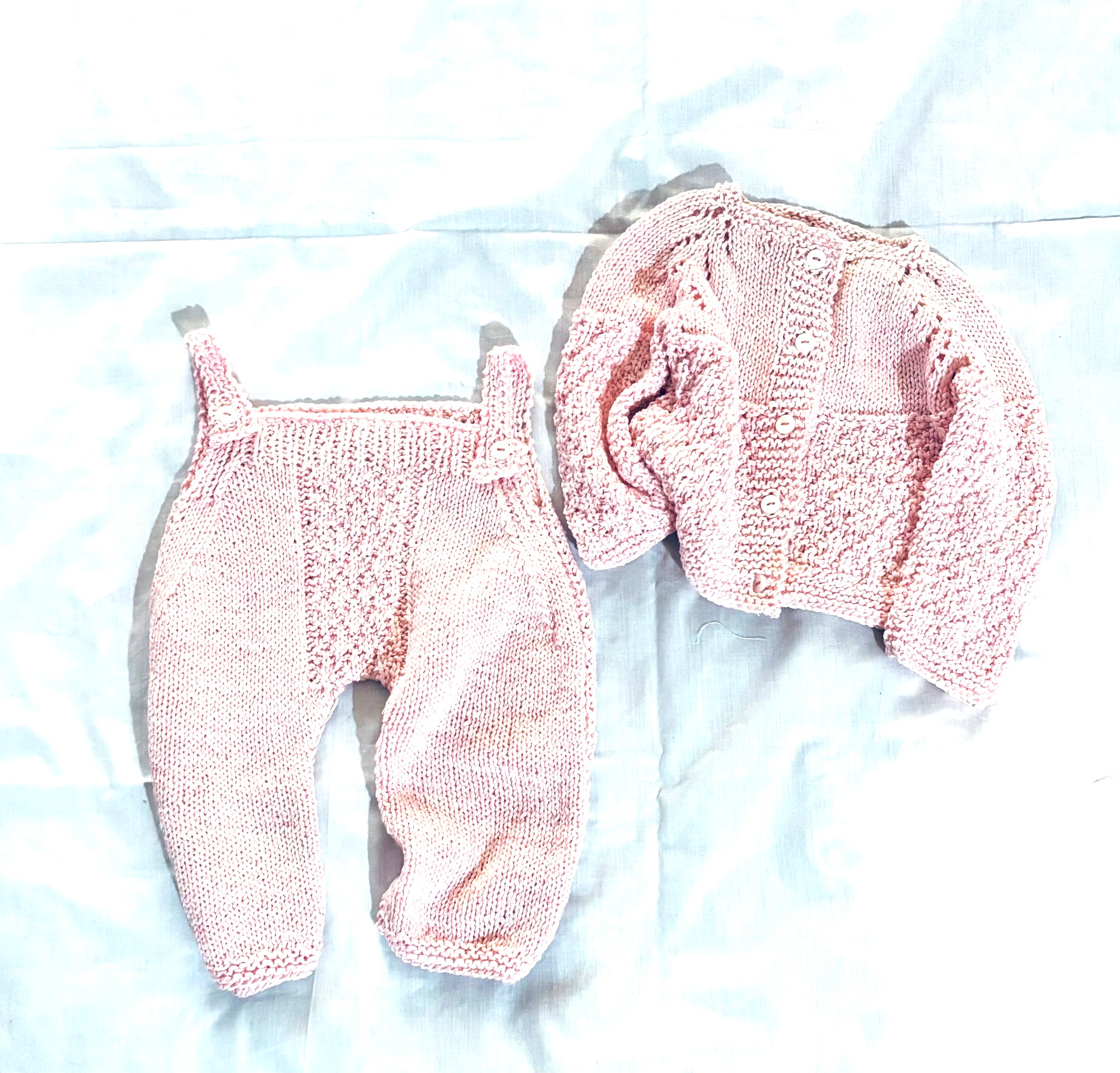 CONJUNTO MONO Y CHALECO HECHO A MANO DISEÑO EXCLUSIVO - 1