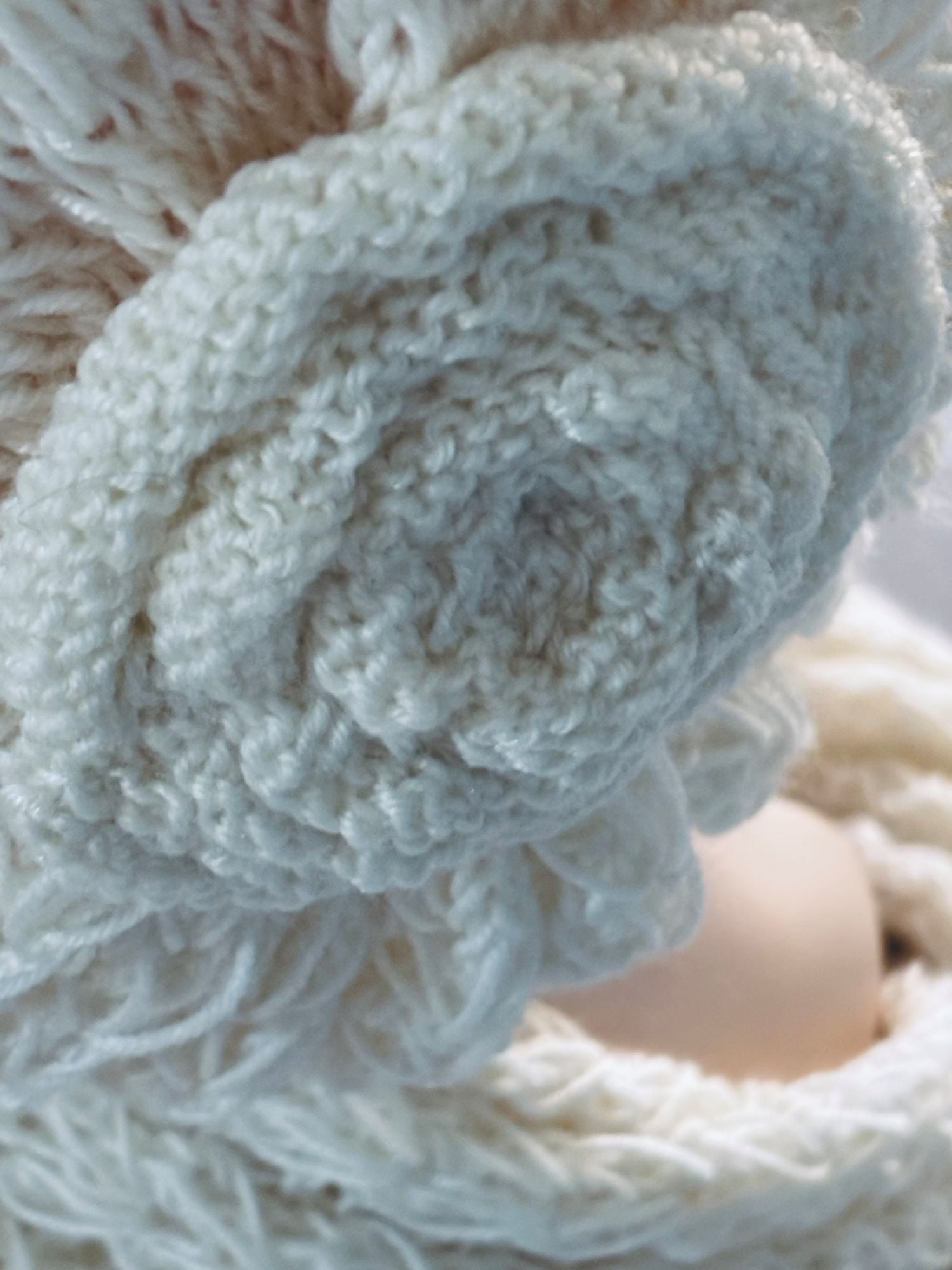 CONJUNTO GORRO Y CUELLO HECHO A MANO DISEÑO EXCLUSIVO - 5