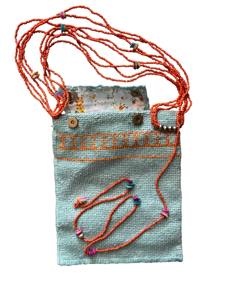CARTERA HECHA A MANO DISEÑO EXCLUSIVO - 2