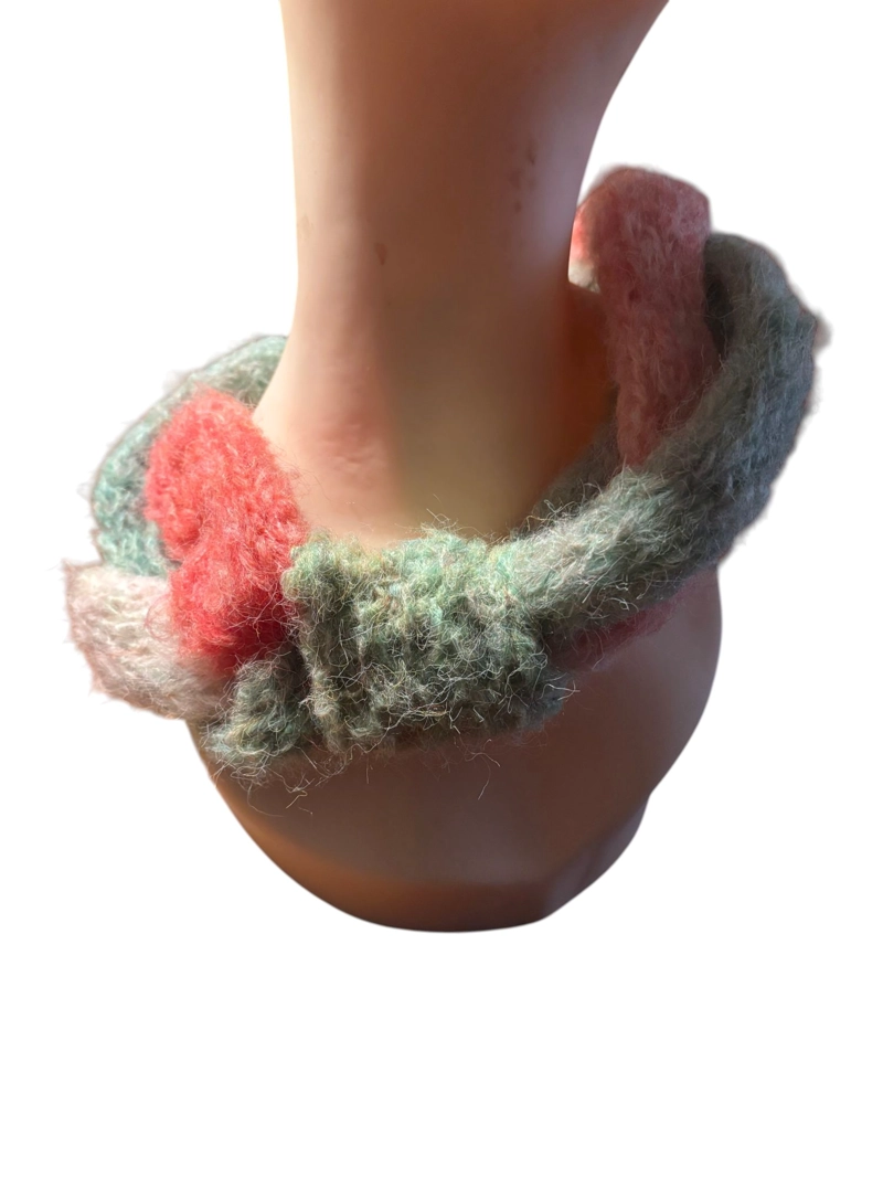 CUELLO DE LANA MOHAIR TEJIDO A MANO DISEÑO EXCLUSIVO - 2