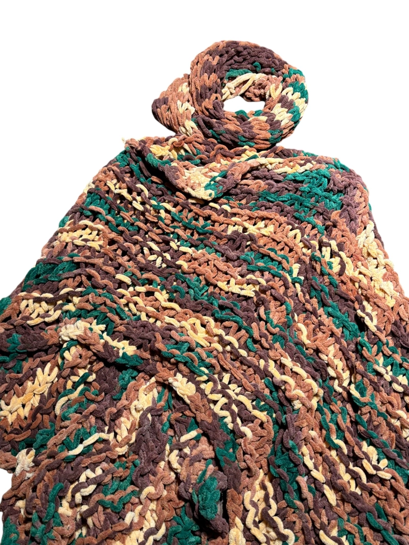 PONCHO LANA CHENILE HECHO A MANO EXCLUSIVO - 1