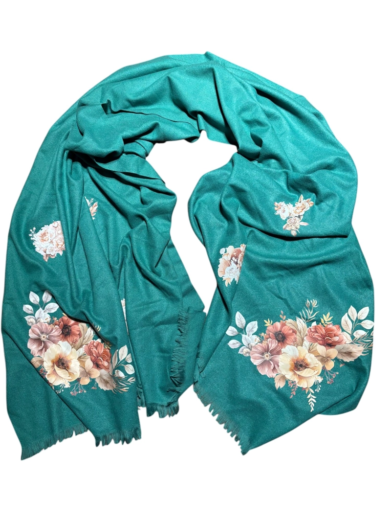 CHAL DE LANILLA HECHO A MANO DISEÑO EXCLUSIVO - 2