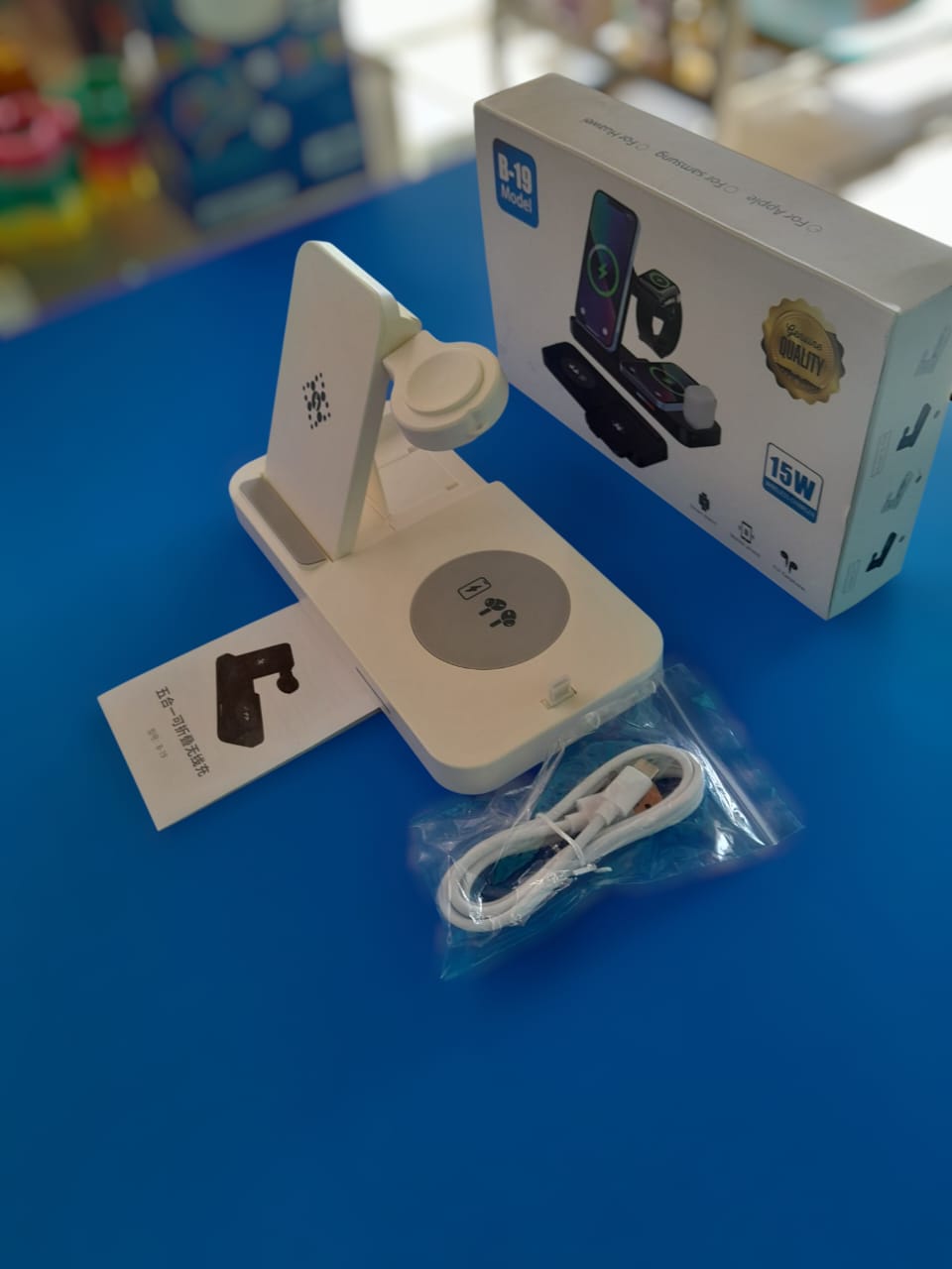 CARGADOR INALÁMBRICO 15W , ESTACIÓN CARGA 4X1 PARA APLLE - 4