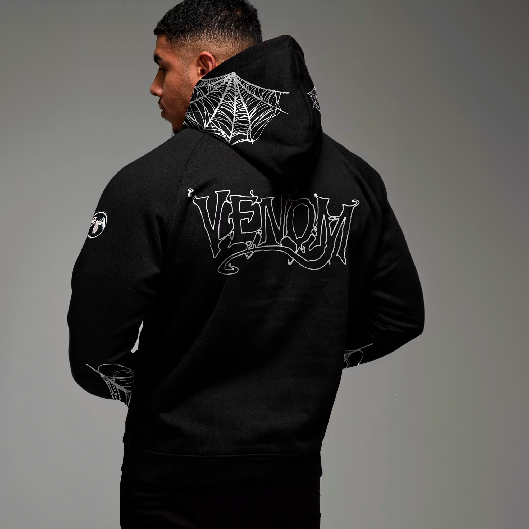 HOODIE POLERON CANGURO VENOM BLACK - EDICION LIMITADA - 6