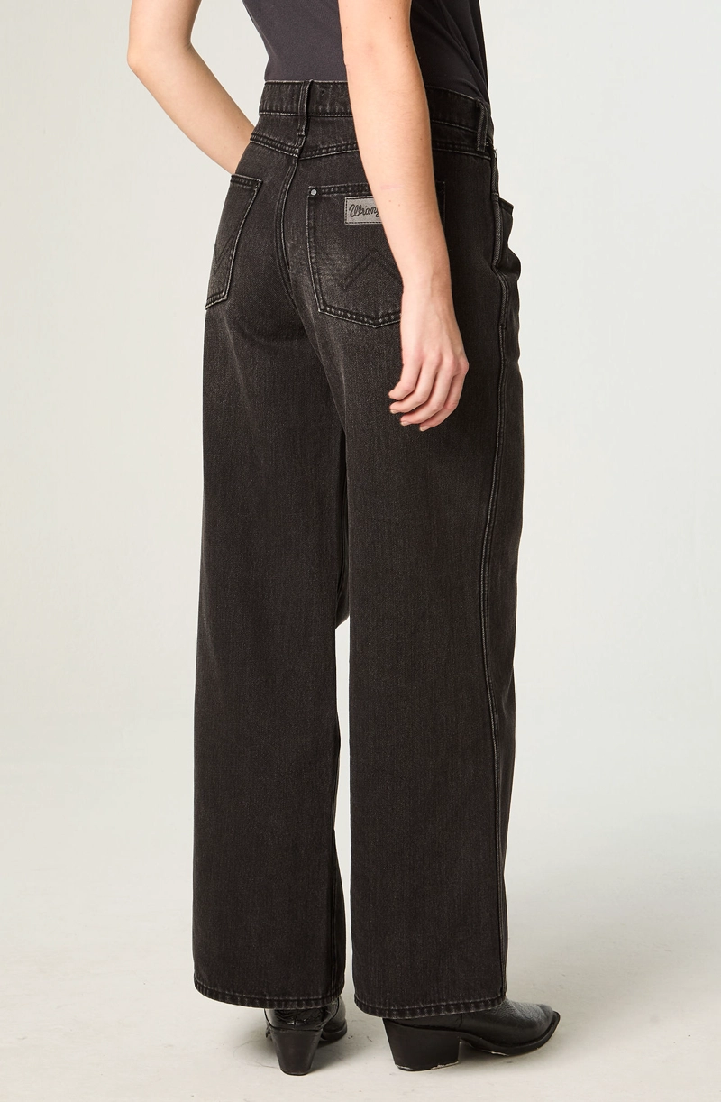 JEANS MUJER WORLD WIDE RELAXED TIRO MEDIO NEGRO - 4