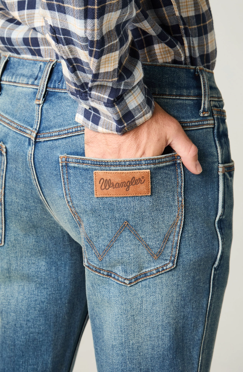JEANS HOMBRE GREENSBORO STRAIGHT TIRO MEDIO AZUL - 4