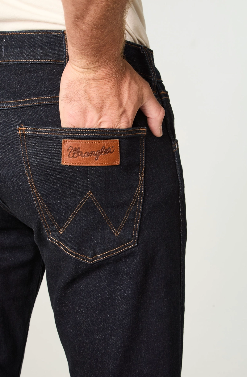 JEANS HOMBRE GREENSBORO STRAIGHT TIRO MEDIO AZUL OSCURO - 4