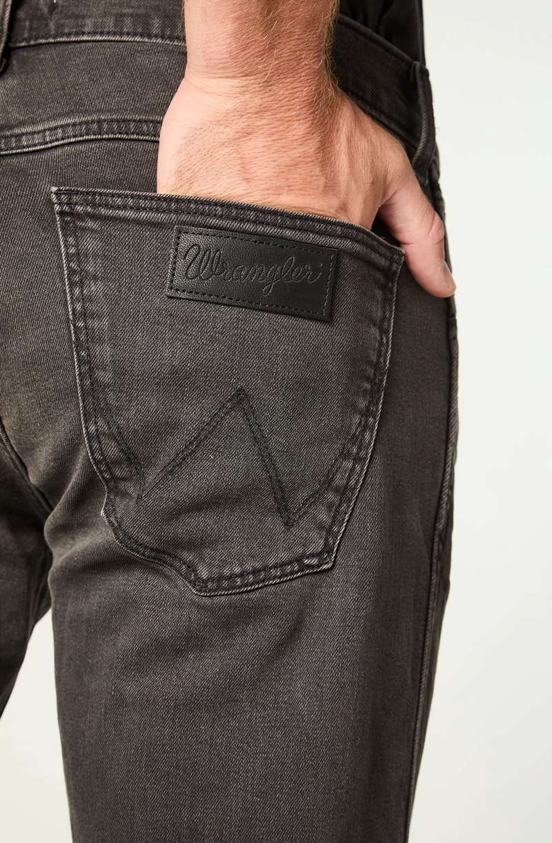 JEANS HOMBRE LARSTON SLIM TIRO MEDIO NEGRO - 4