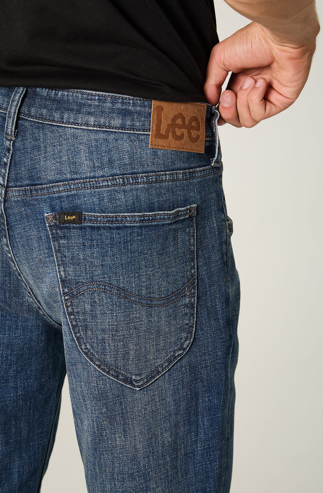 JEANS HOMBRE STRAIGHT TIRO MEDIO AZUL DAREN - 4