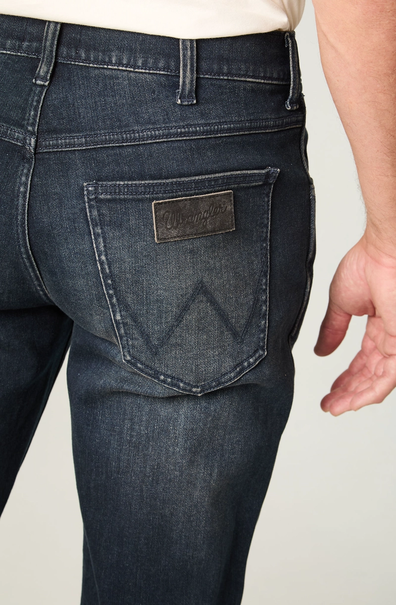 JEANS HOMBRE GREENSBORO STRAIGHT TIRO MEDIO AZUL - 4