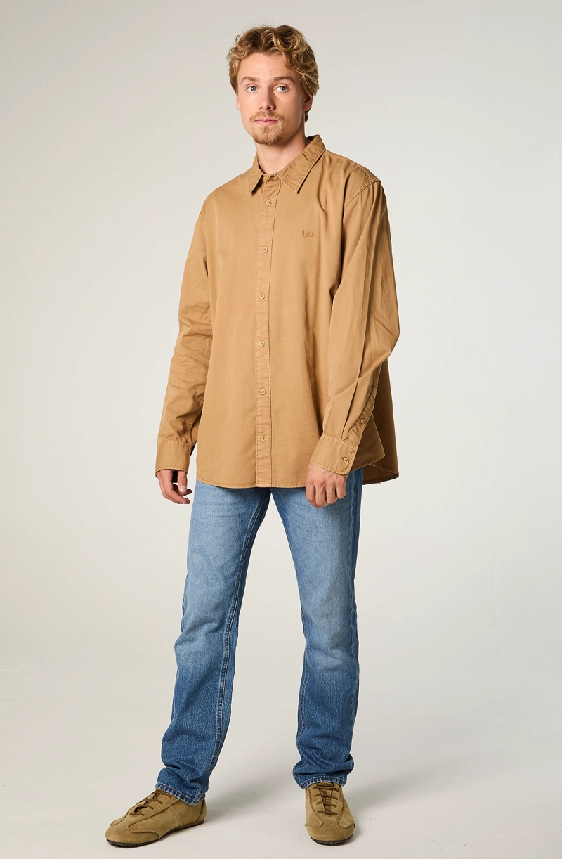CAMISA  HOMBRE REGULAR KAHKI BORDADO - 2