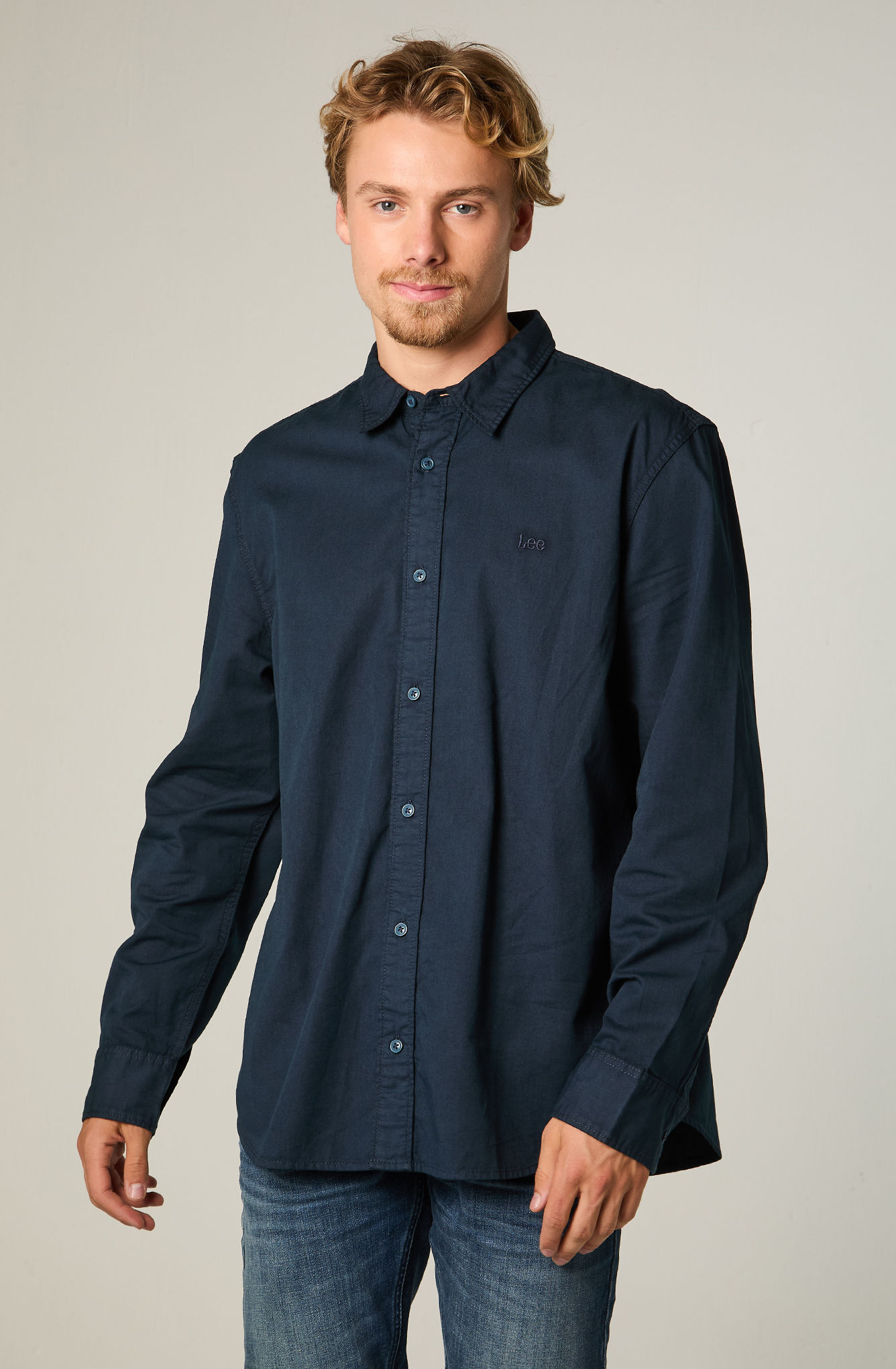 CAMISA  HOMBRE REGULAR AZUL BORDADO - 1