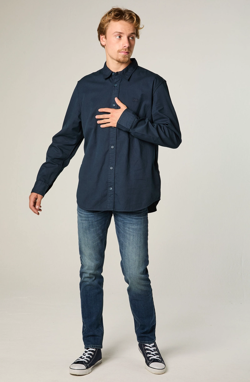 CAMISA  HOMBRE REGULAR AZUL BORDADO - 2