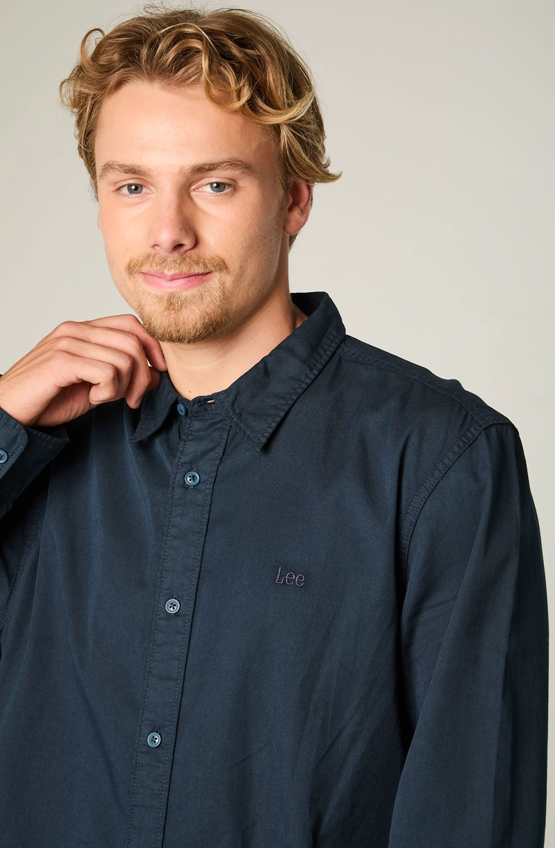 CAMISA  HOMBRE REGULAR AZUL BORDADO - 3