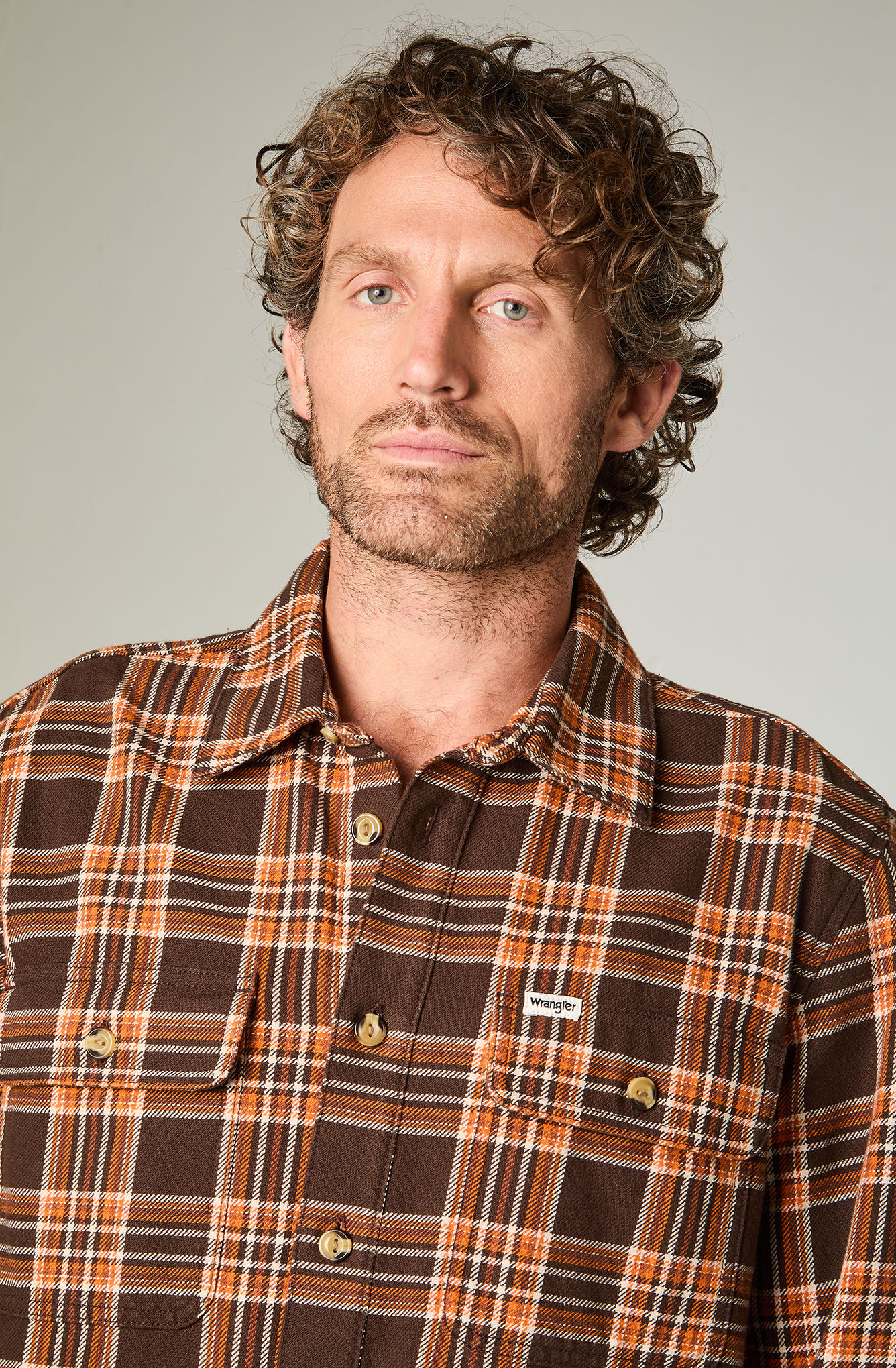 SOBRECAMISA HOMBRE UTILITY OVERSHIRT OVERSIZE CAFE - 3