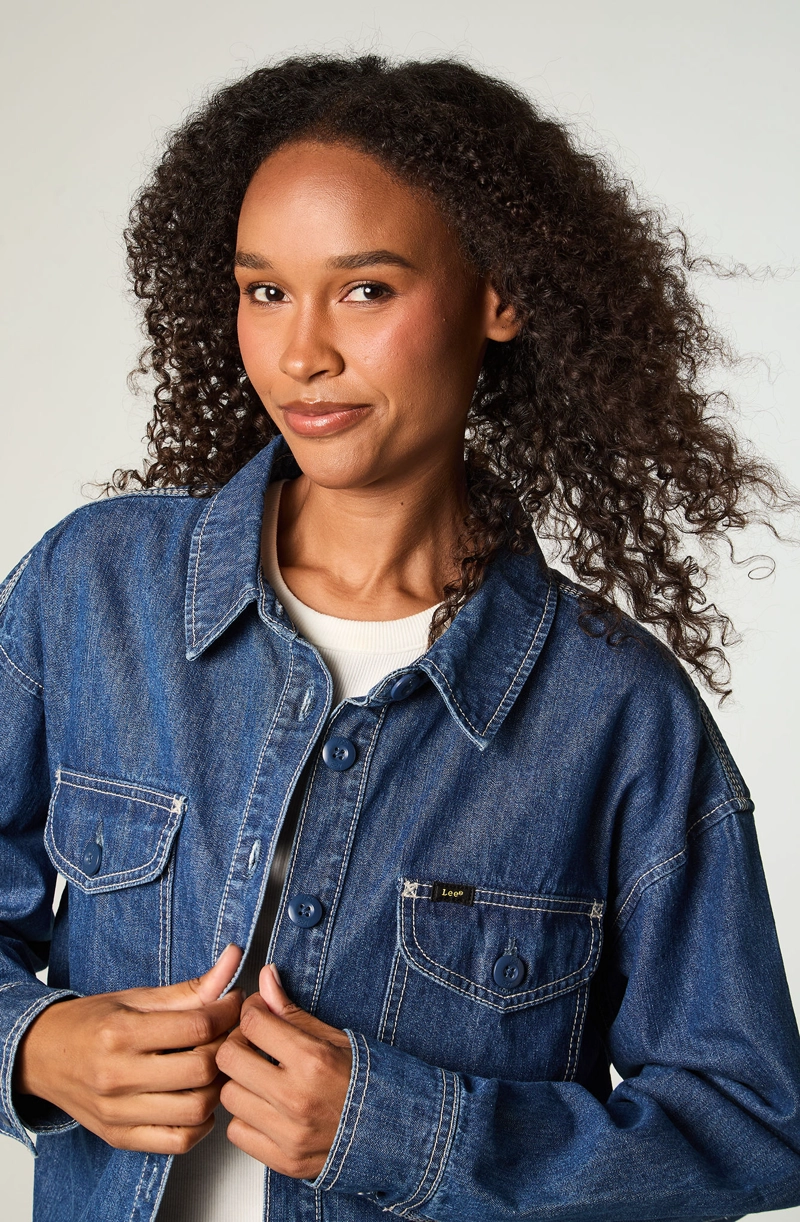 CHAQUETA MUJER CROP AZUL UTILITY - 3