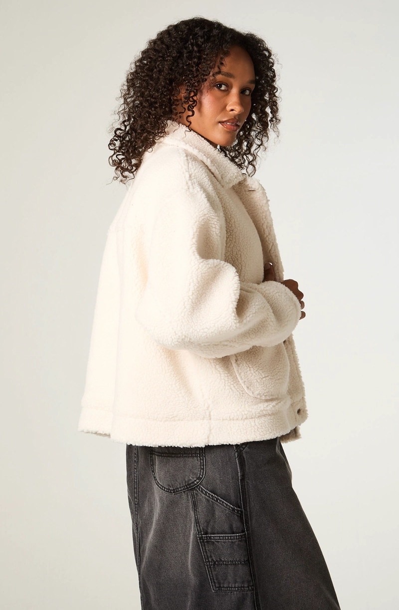 CHAQUETA MUJER CROP ECRU SHERPA - 4