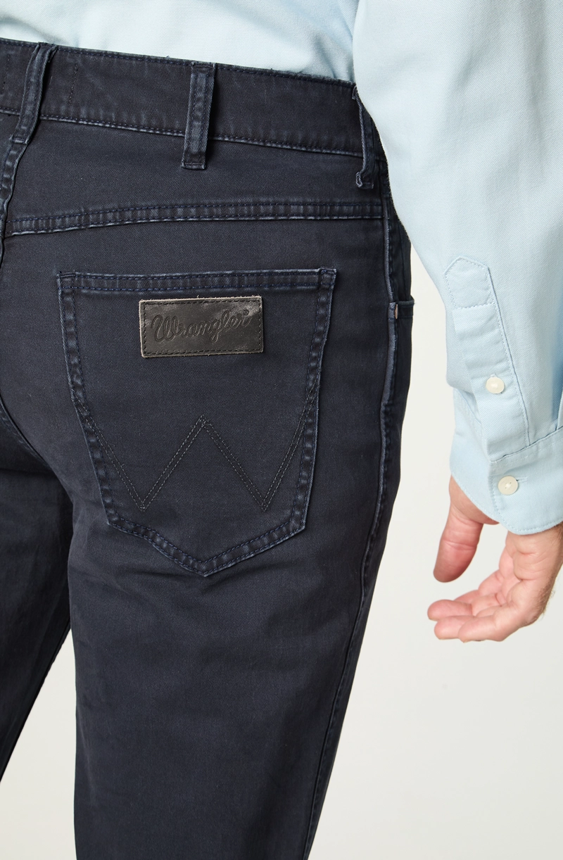 PANTALON HOMBRE GREENSBORO TWILL STRAIGHT TIRO MEDIO AZUL - 3