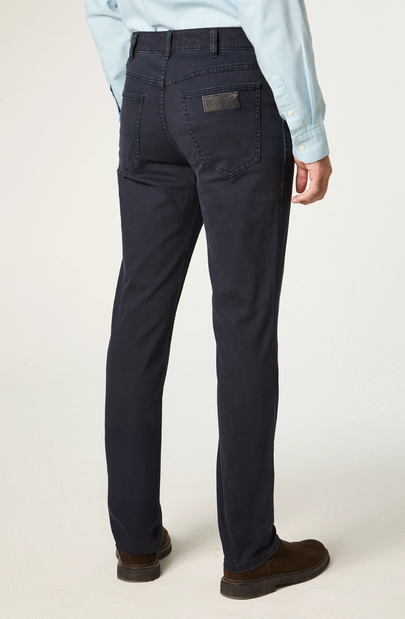 PANTALON HOMBRE GREENSBORO TWILL STRAIGHT TIRO MEDIO AZUL - 3