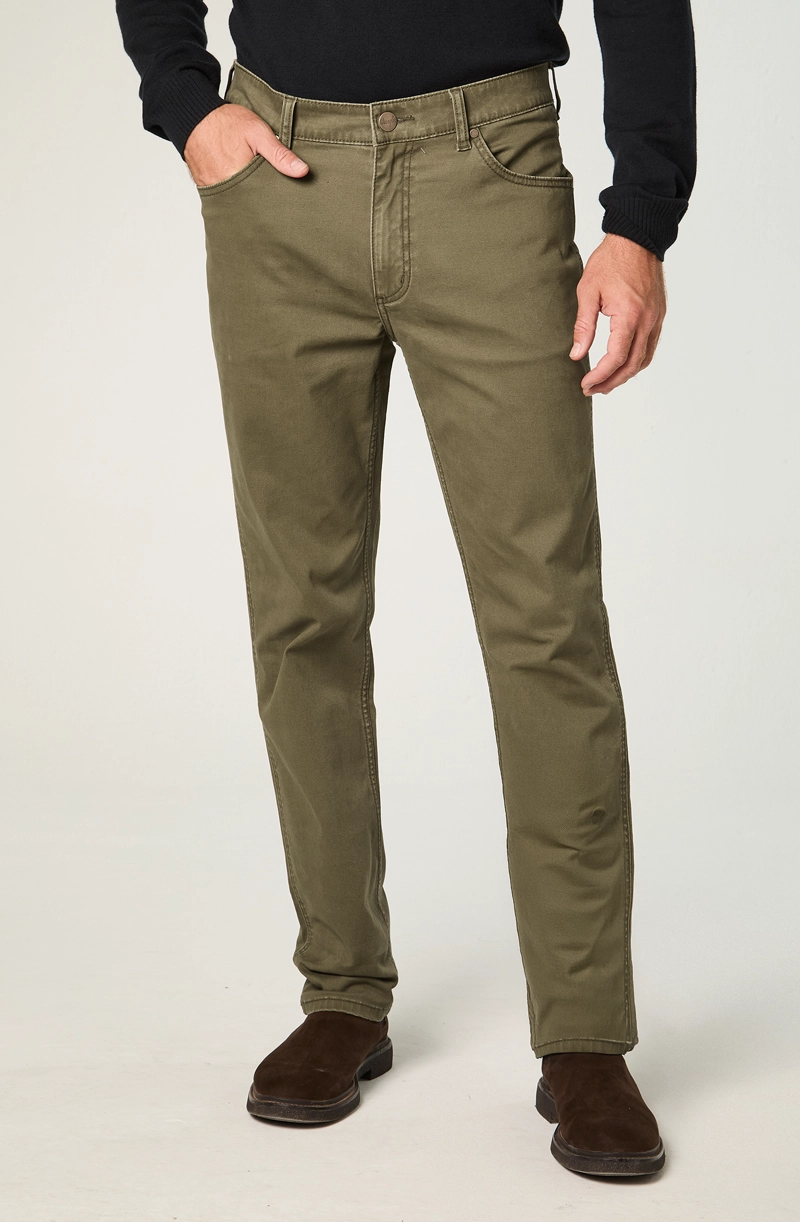 PANTALON HOMBRE GREENSBORO TWILL STRAIGHT TIRO MEDIO VERDE - 1