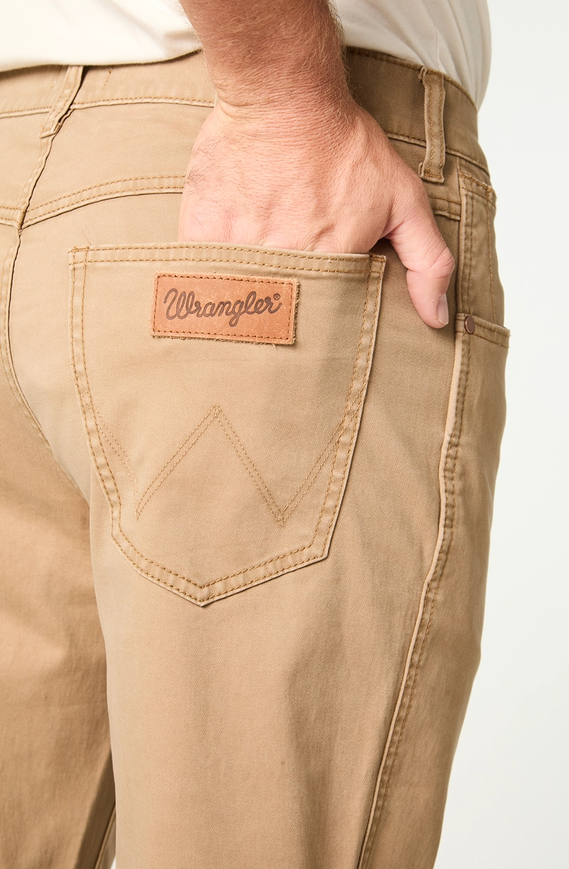 PANTALON HOMBRE GREENSBORO TWILL STRAIGHT TIRO MEDIO CAMEL - 4