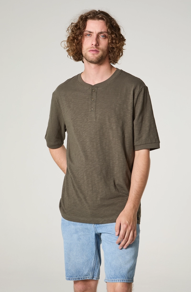 POLERA HOMBRE MANGA CORTA  HENLEY REGULAR  FIT BOTONES - 2