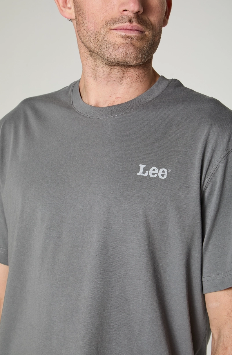 POLERA HOMBRE CUELLO REDONDO MANGA CORTA  CON ESTAMPADO EN ESPALDA REGULAR FIT - 3