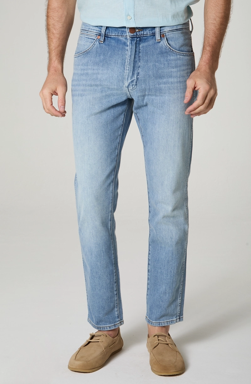 JEANS WRANGLER HOMBRE LARSTON LIGHT BLUE - 2