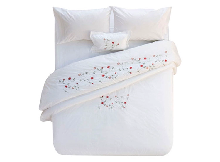 CUBREPLUMON NINA HERRERA SUPER KING BORDADO FLORENCIA - 1
