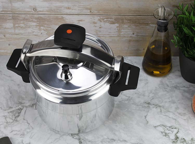 OLLA A PRESIÓN MARMICOC ALUMAX 10 L - 6