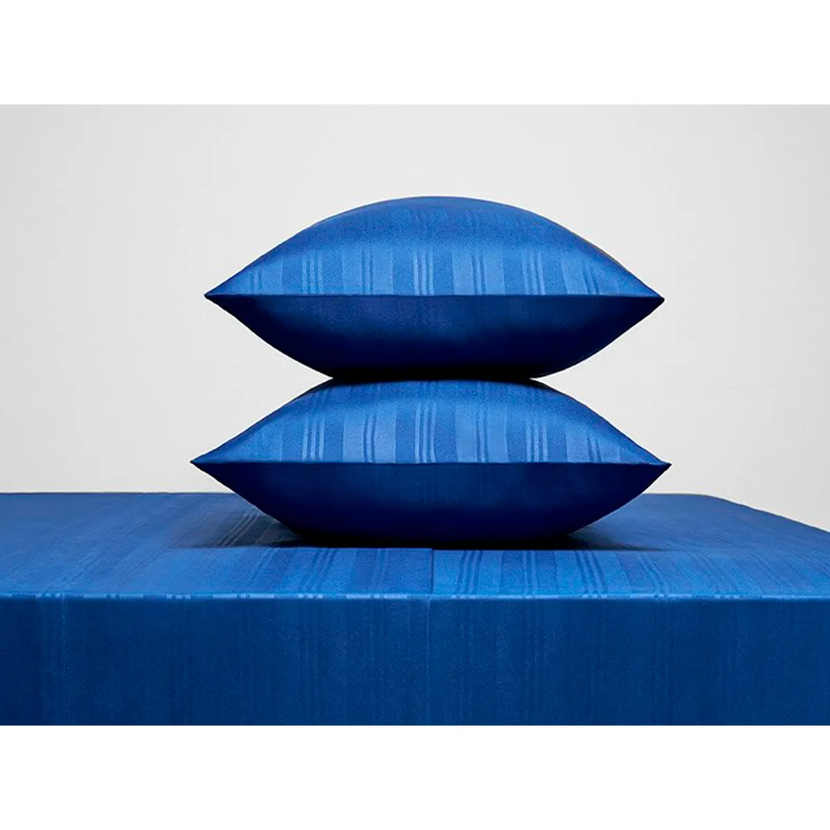JUEGO DE SÁBANAS RIPLEY HOME EMBOSSED STRIPE 2 PLAZAS AZUL - 1