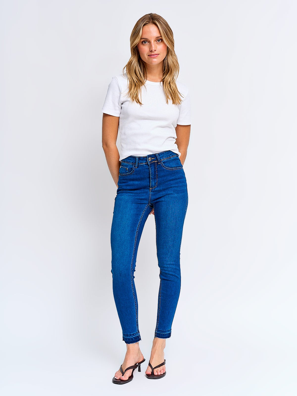 JEANS MUJER INDEX ALGODÓN TIRO MEDIO - 2