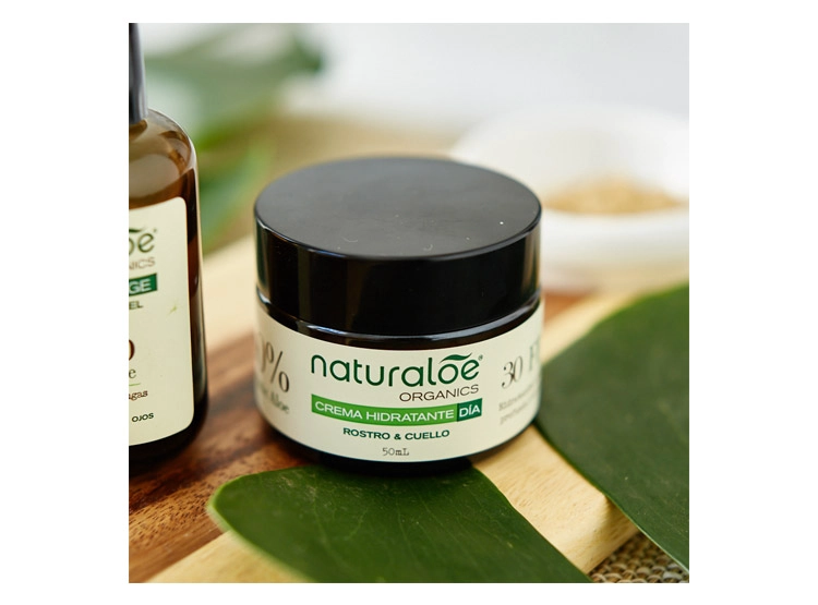 CREMA FACIAL NATURALOE HIDRATANTE DÍA SPF 30 50 ML - 6