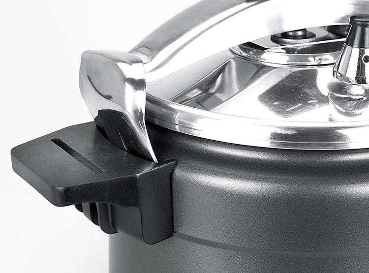 OLLA A PRESIÓN MARMICOC BLACK 8 L - 7