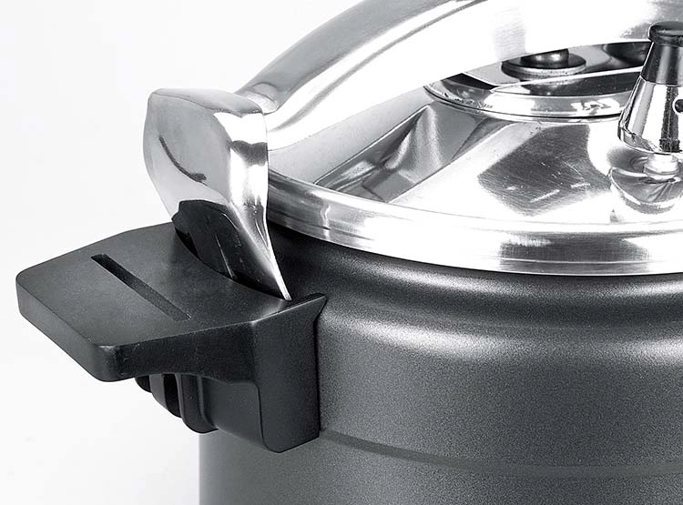 OLLA A PRESIÓN MARMICOC BLACK 10 L - 7