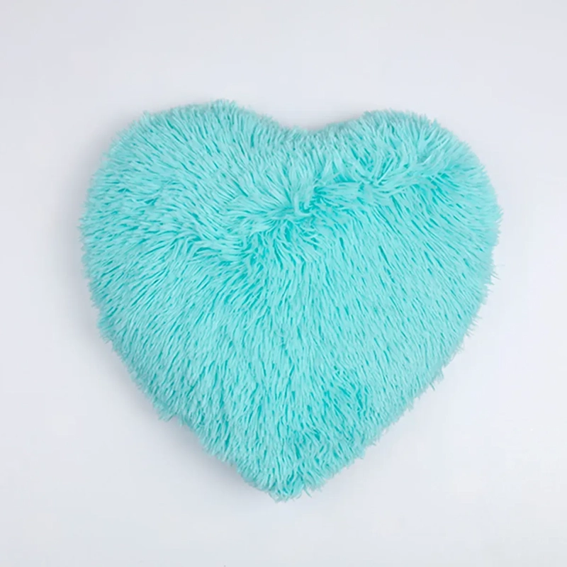 COJÍN RIPLEY HOME PELUDO JUV CORAZÓN 45X45 CM AQUA