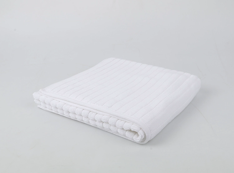 TOALLA DE BAÑO RIPLEY HOME JACQUARD BLANCO - 1