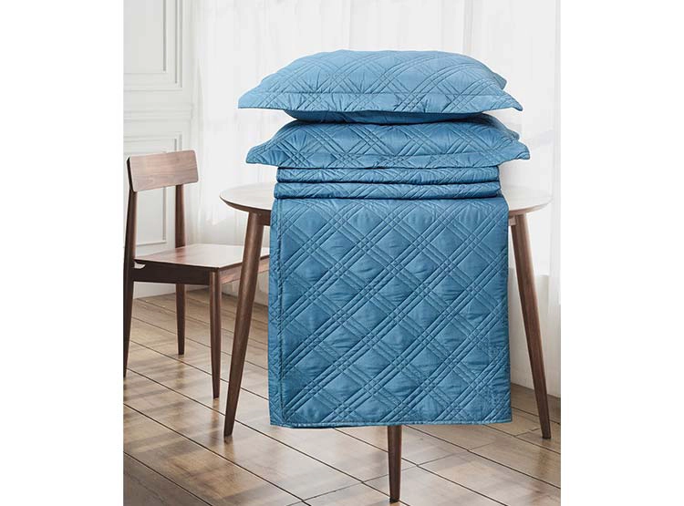 CUBRECAMA QUILT ANDES 2 PLAZAS AZUL LISO - 2