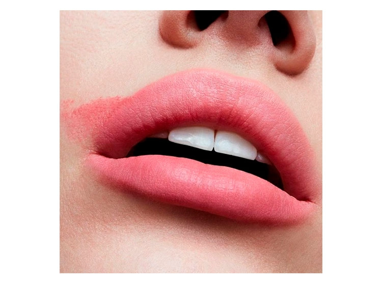LABIAL MAC POWDER KISS LIPSTICK 3 GR Sultriness, foto 2