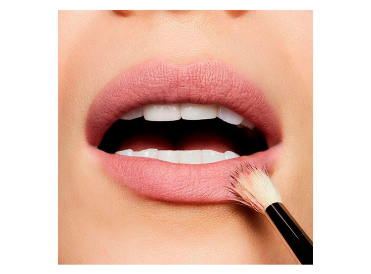 Mac Powder Kiss Liquid Lipcolour Ferosh!, foto 2