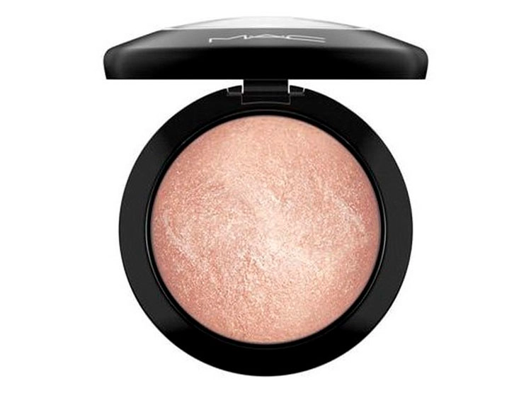 ILUMINADOR MAC MINERALIZE SKINFINISH - 1