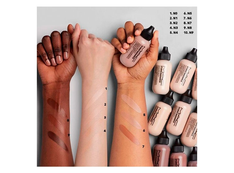 BASE DE MAQUILLAJE MAC STUDIO RADIANCE FACE AND BODY RADIANT SHEER FOUNDATION - 2