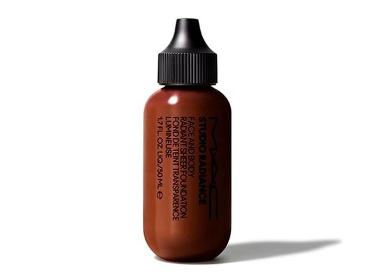 BASE DE MAQUILLAJE MAC STUDIO RADIANCE FACE AND BODY RADIANT SHEER FOUNDATION