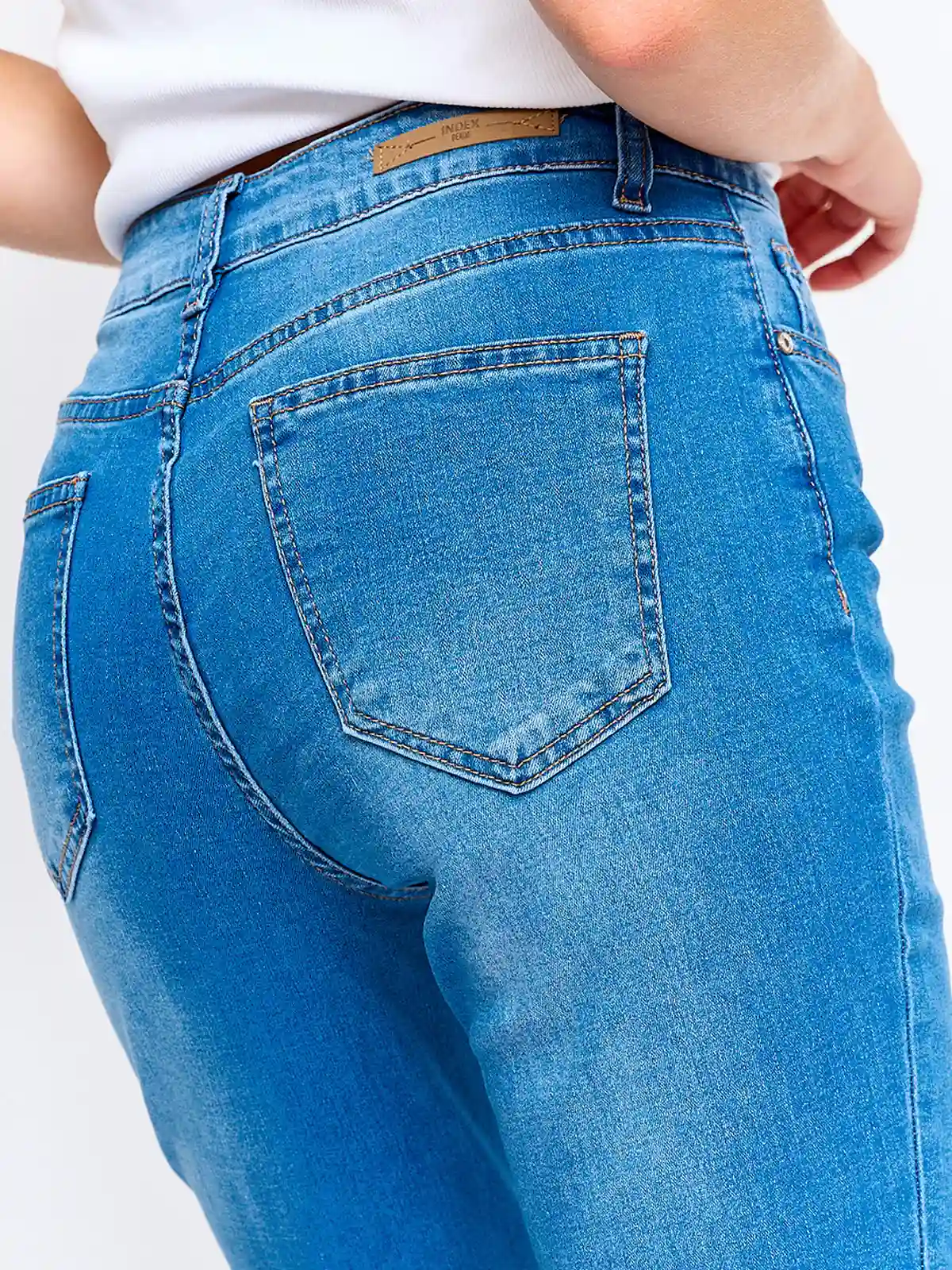 JEANS MUJER INDEX ALGODÓN FLARE TIRO MEDIO - 5