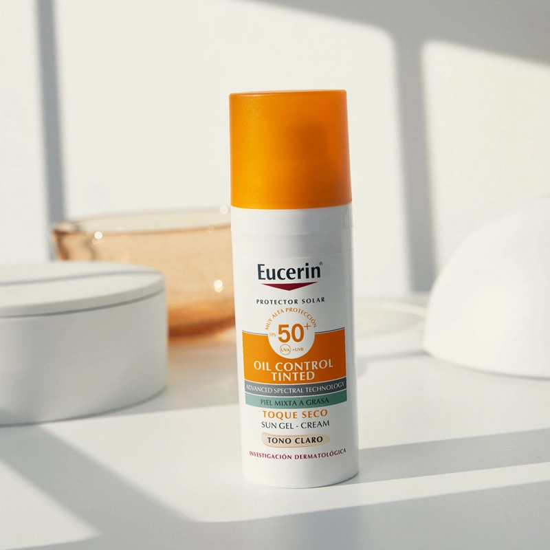 PROTECTOR SOLAR FACIAL EUCERIN SUN OIL CONTROL TINTED TONO LIGHT SPF 50+ 50 ML - 8