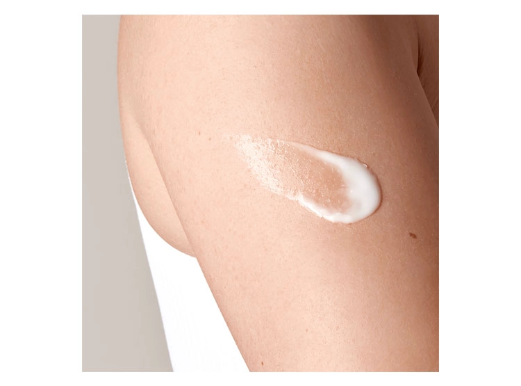 CREMA CORPORAL NIVEA HIDRATANTE HIDRATACIÓN EXPRESS 400 ML - 2